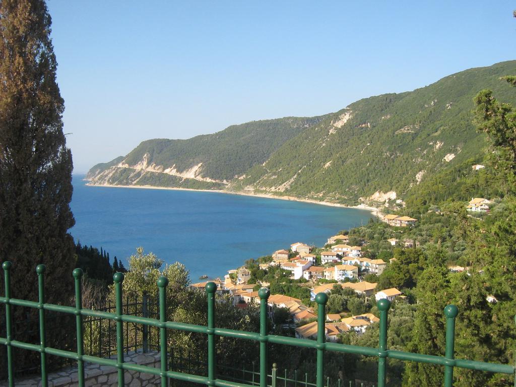 Villa Milia Áyios Nikítas Esterno foto
